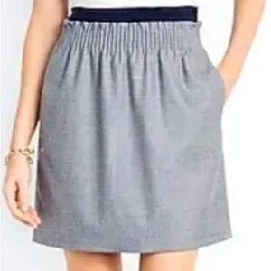 J. Crew boardwalk Skirt, size 0 wool, gray